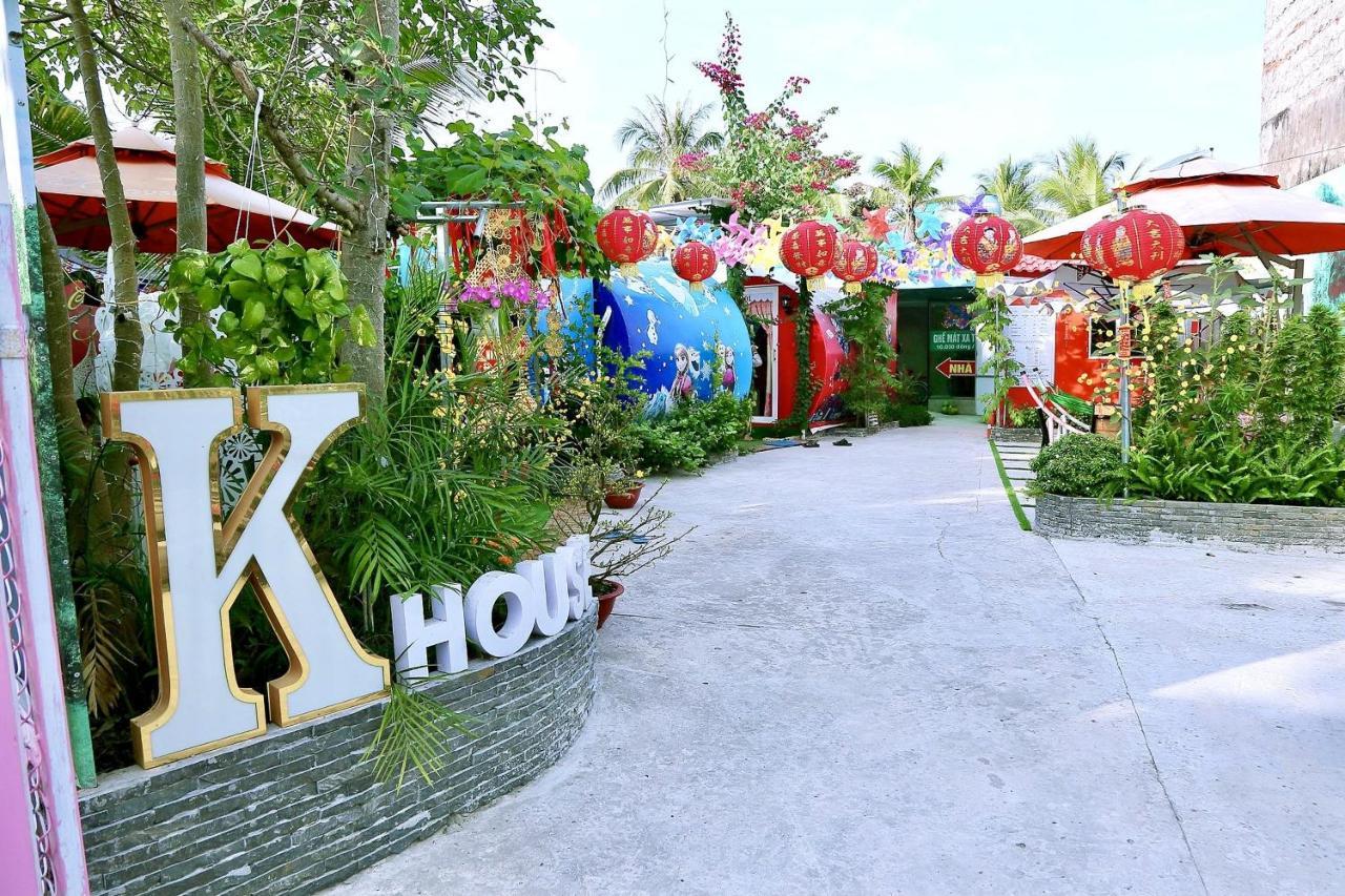 Nha Nghi K House *